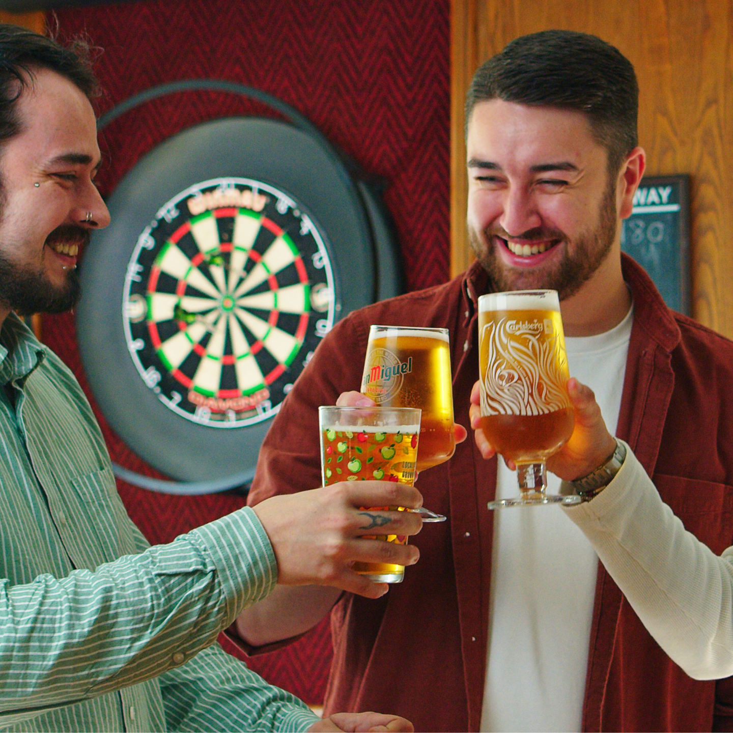 Raise a glass This Father's Day at The Kings Head in Ulverston!